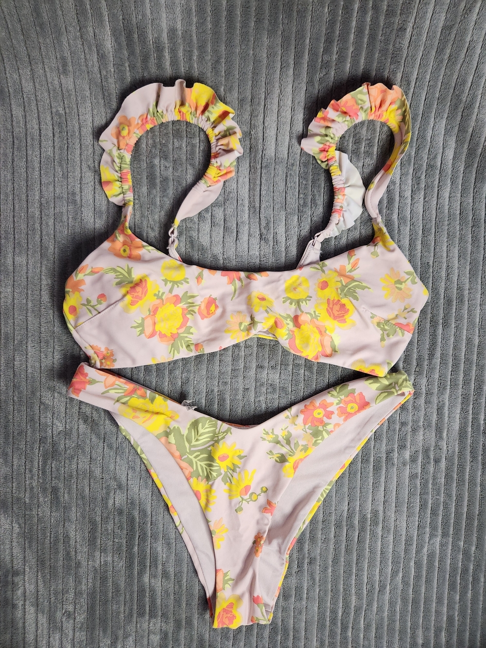 Aerie Floral Ruffle Strap bikini Swimsuit Pink Yellow top M Bottom s